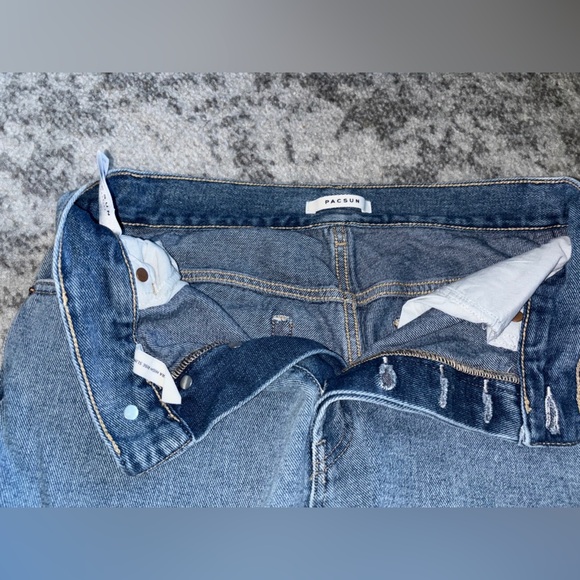 Pacsun Ultra High Rise Slim Ripped Jeans Medium Wash! Size 28 / US 6 - Picture 4 of 5